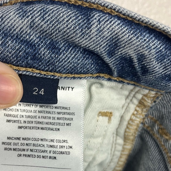 Aritzia Citizens of Humanity Jolene Jean
High-waisted straight jeans Size 24 - Picture 9 of 10